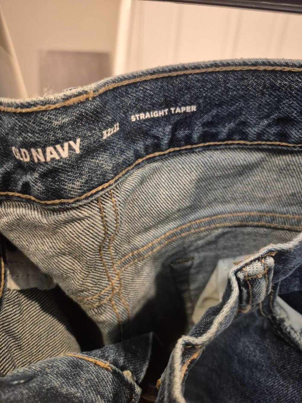 Jeans - Picture 2 of 3